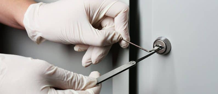 Commercial Emergency Locksmith Lakeside