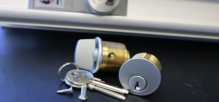 Commercial Lock Installation Lakeside